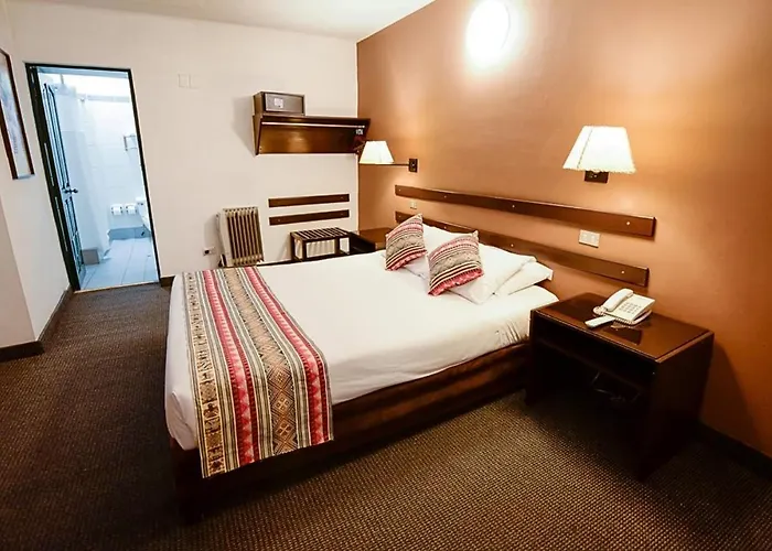 Hotel Raymi 3*