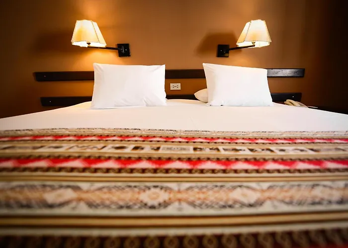 Hotel Raymi 3*