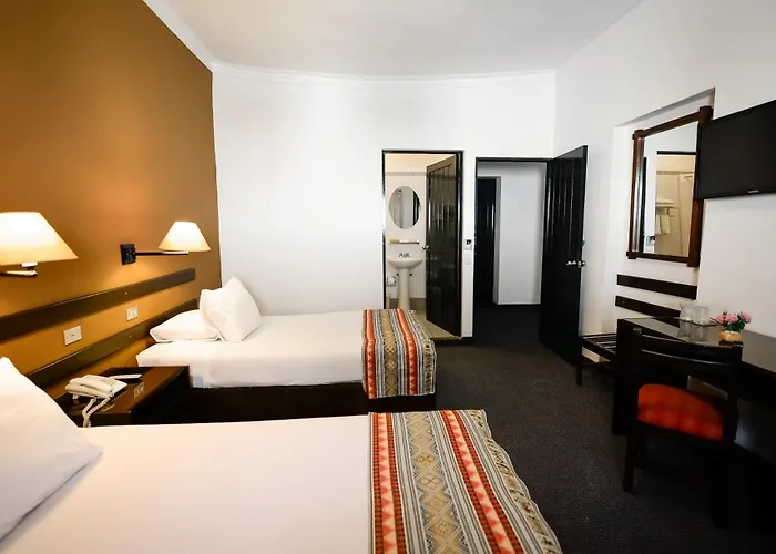 Hotel Raymi