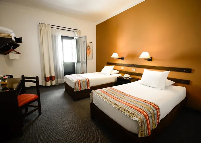 Raymi Hotel 3*