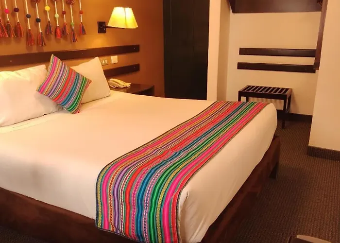 Hotel Raymi