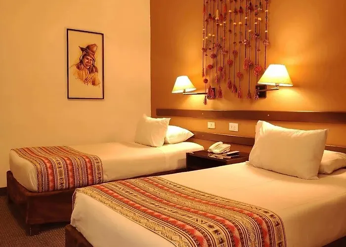 Hotel Raymi 3*
